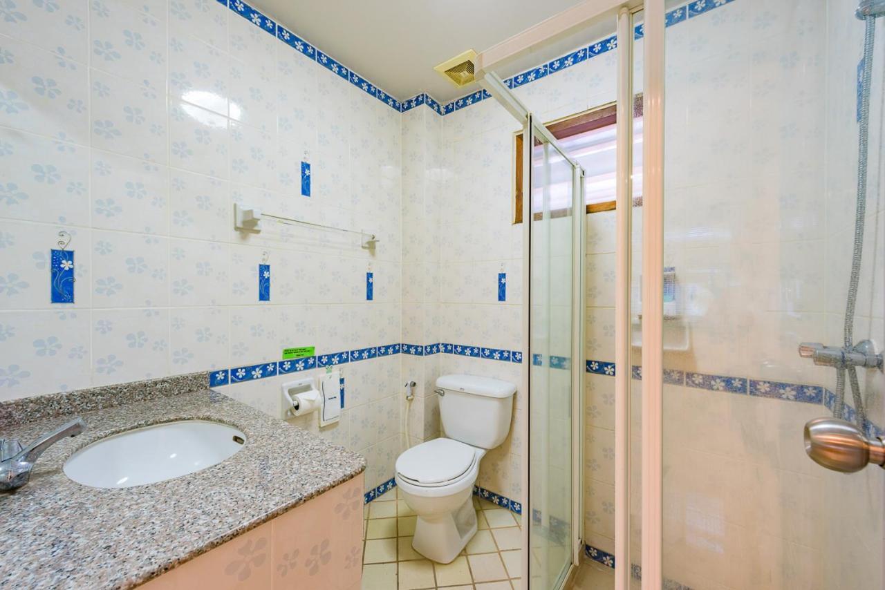 Pure & Pam Village Bãi biển Kata Ngoại thất bức ảnh