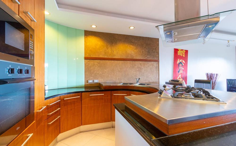 Pure & Pam Village Bãi biển Kata Ngoại thất bức ảnh