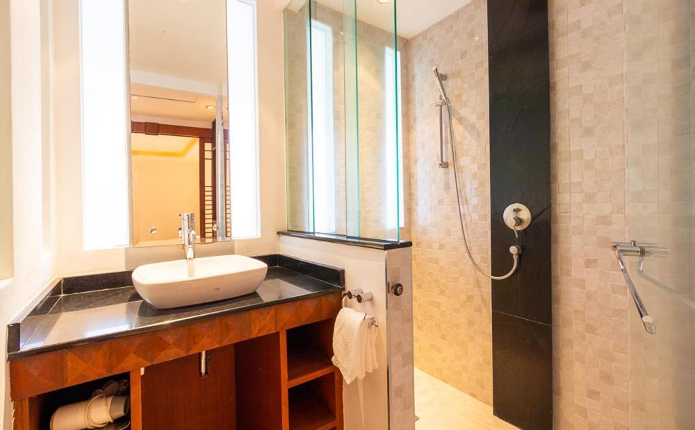 Pure & Pam Village Bãi biển Kata Ngoại thất bức ảnh